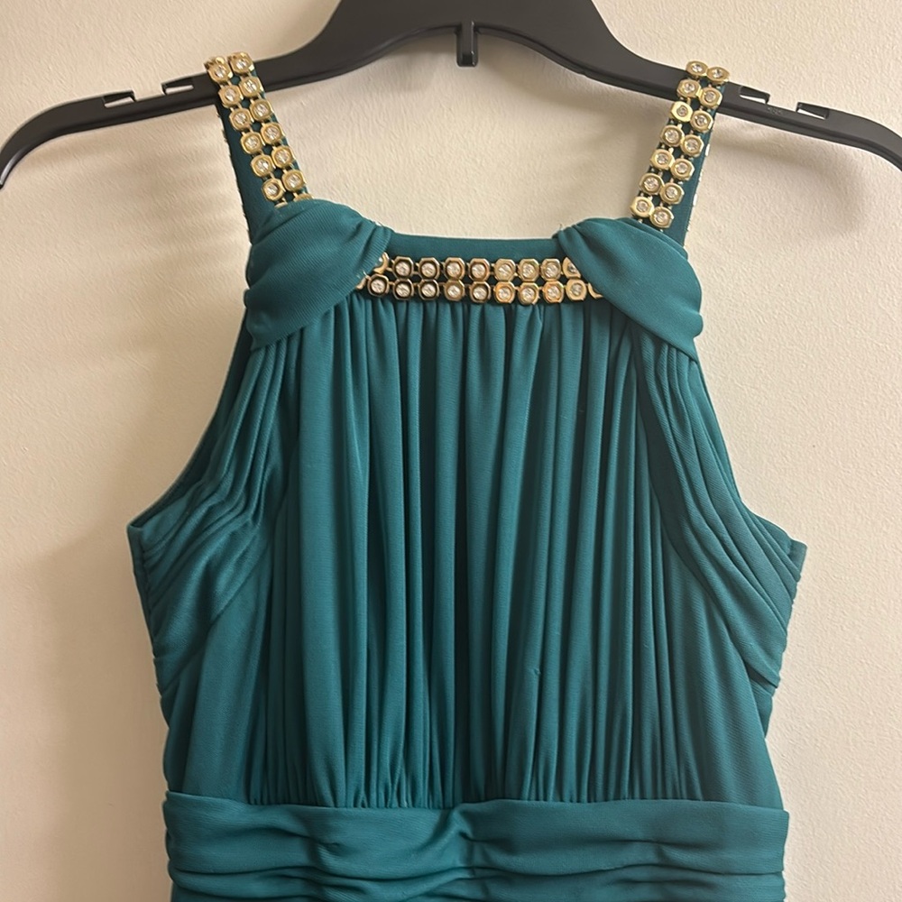 Elegant Sleeveless Maxi Dress in TEAL